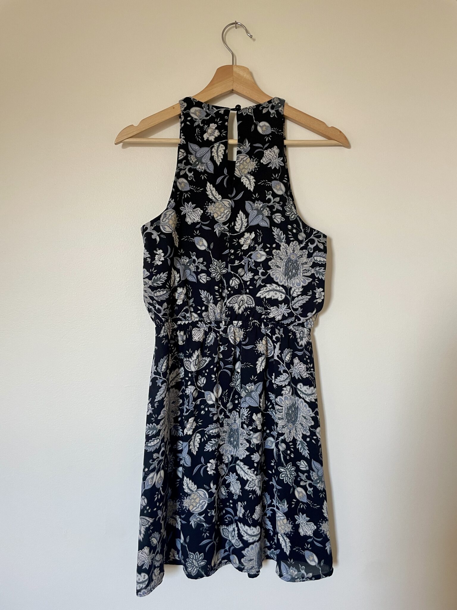 Image for Petite robe noire imprimée