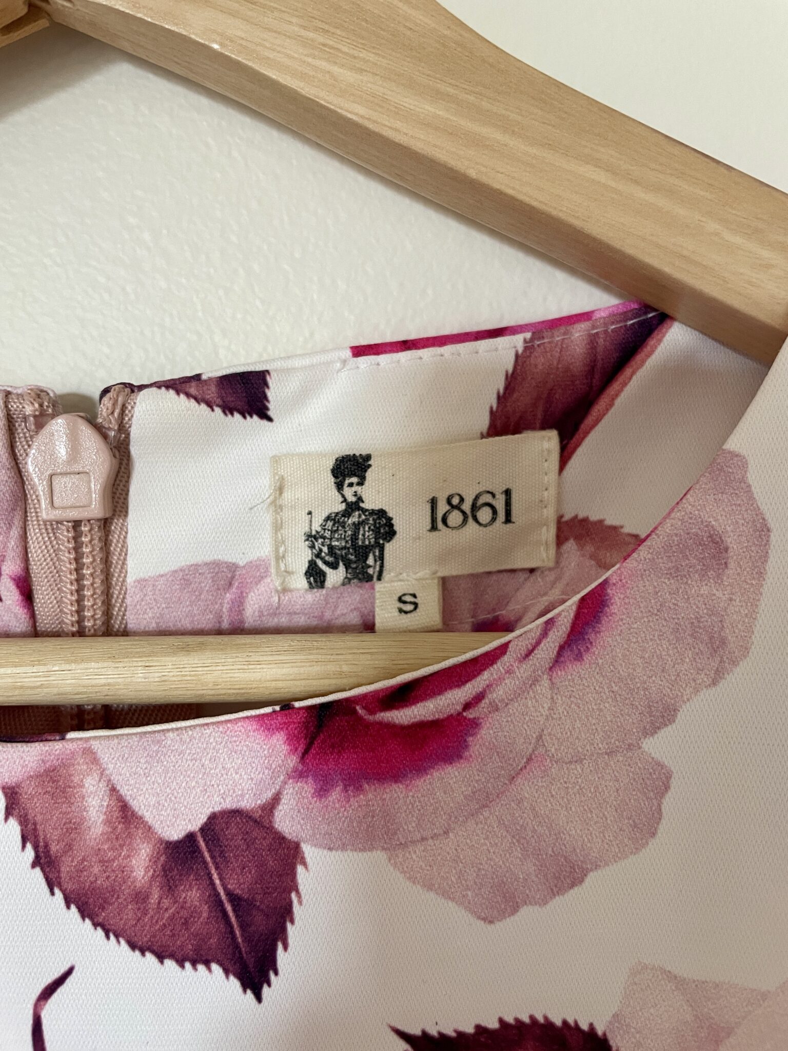 Image for Robe cocktail 1861 fleurs roses