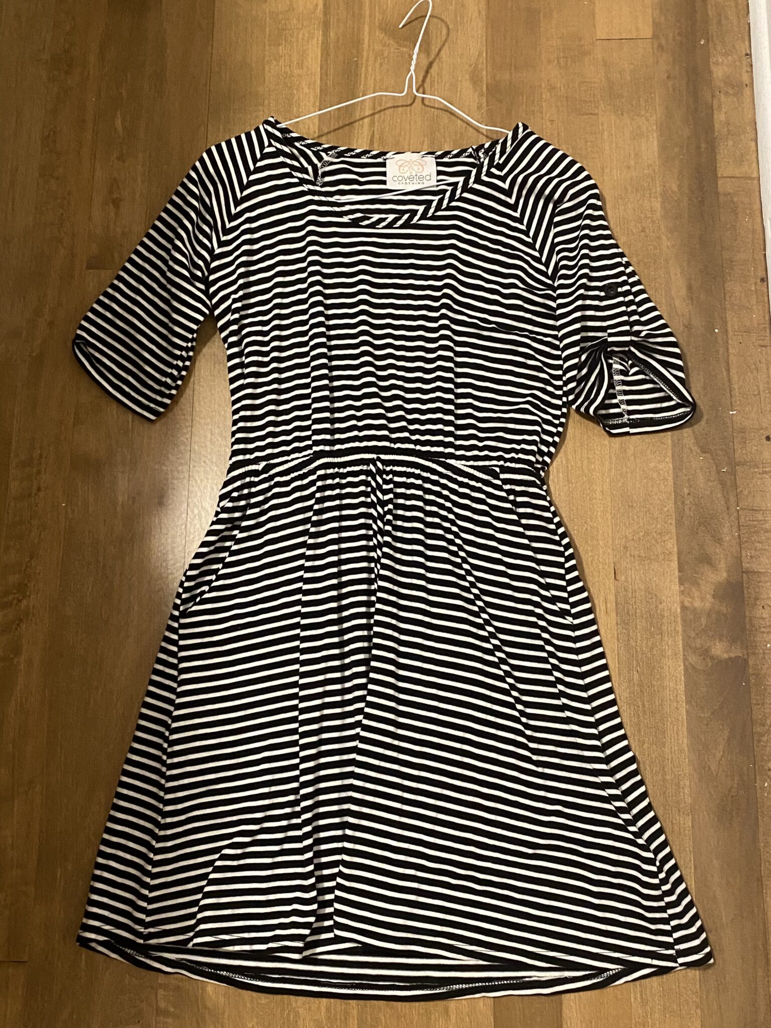 Featured image for Neuve,Robe d’été rayée avec poches