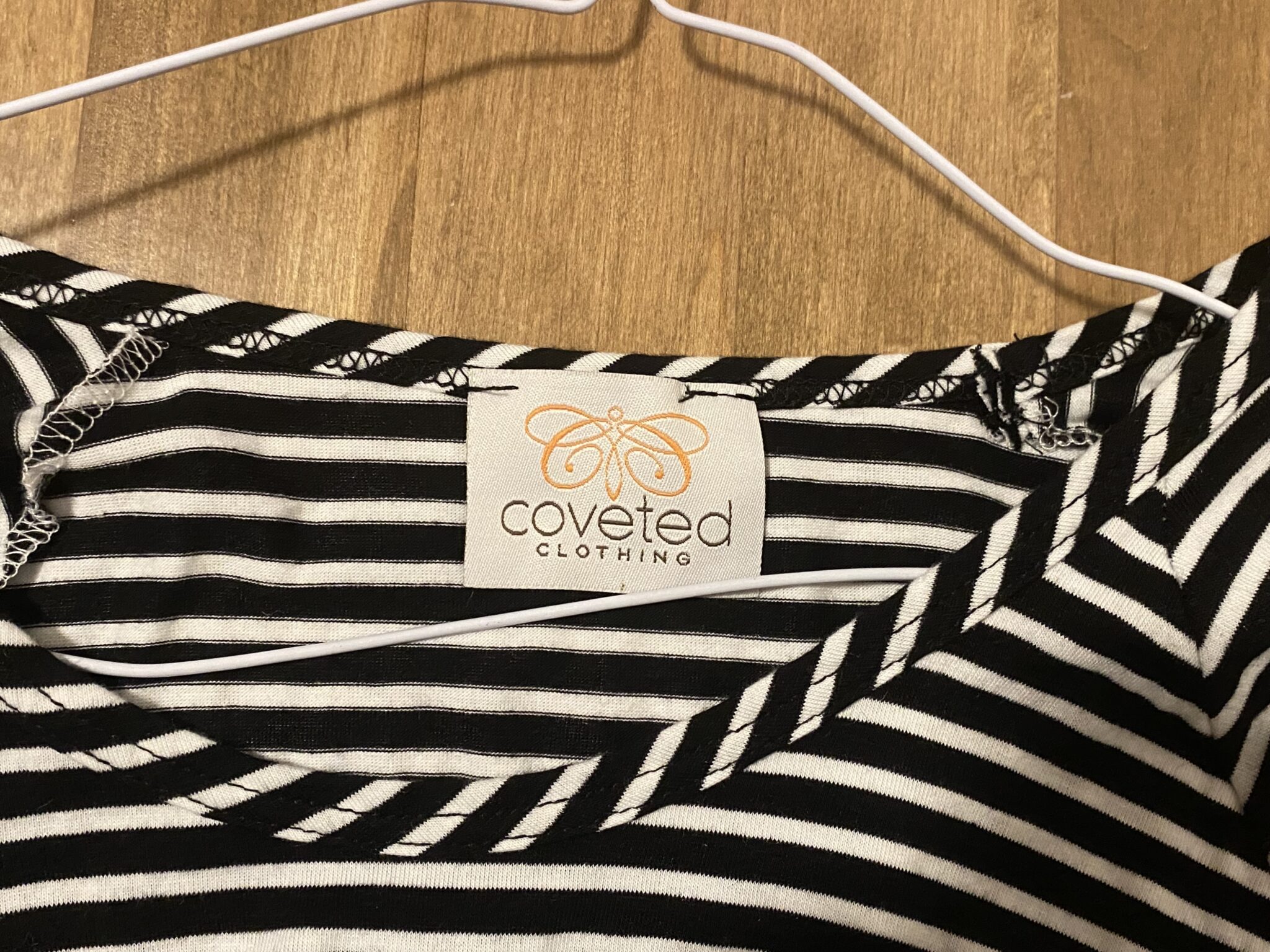 Image for Neuve,Robe d’été rayée avec poches