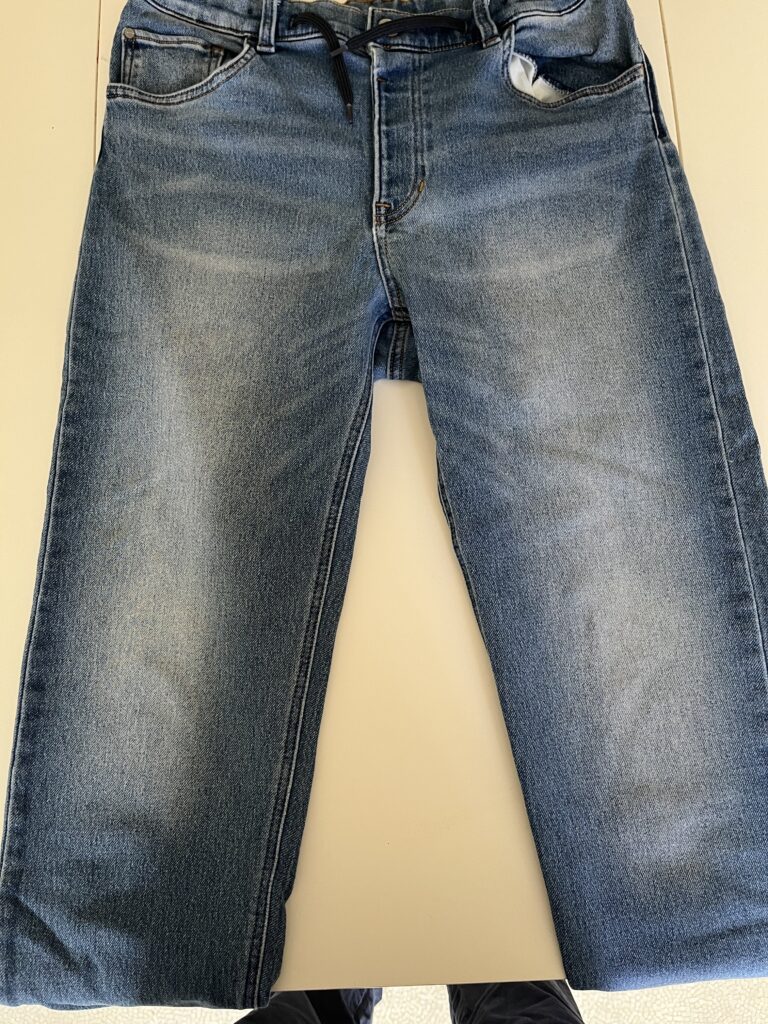 Featured image for Dark blue faded jeans