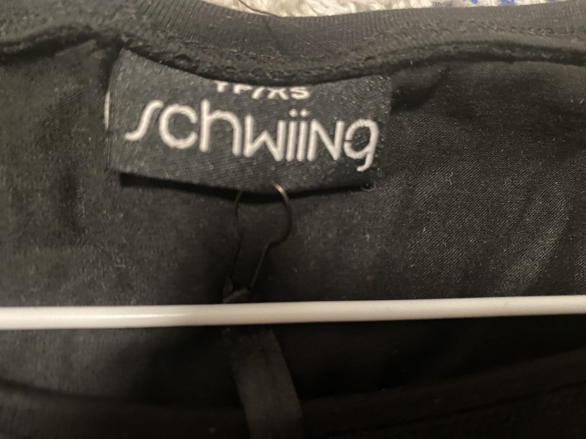 Image for Neuve,Robe de marque québécoise Schwiing,