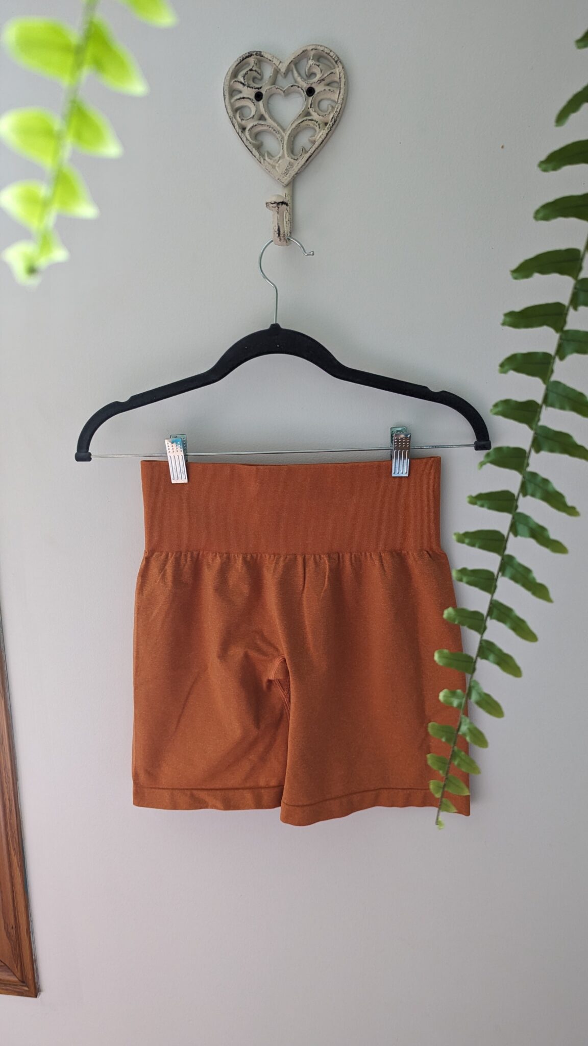 Featured image for Biker short orange