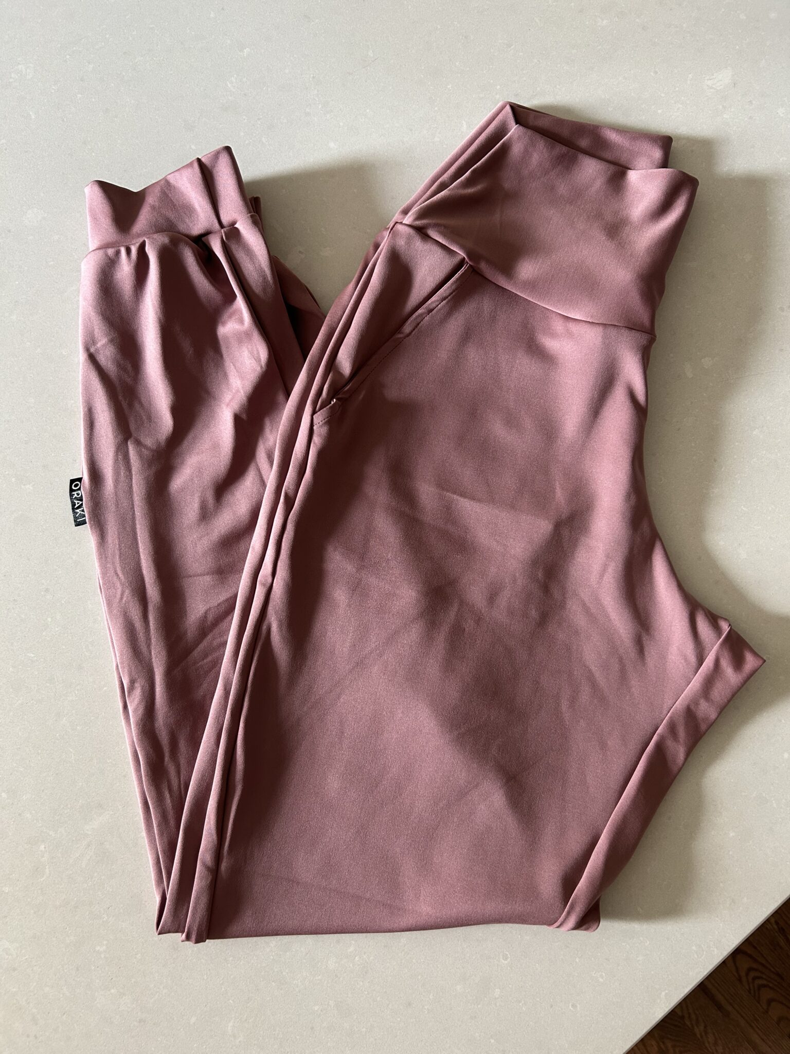 Featured image for Pantalon oraki