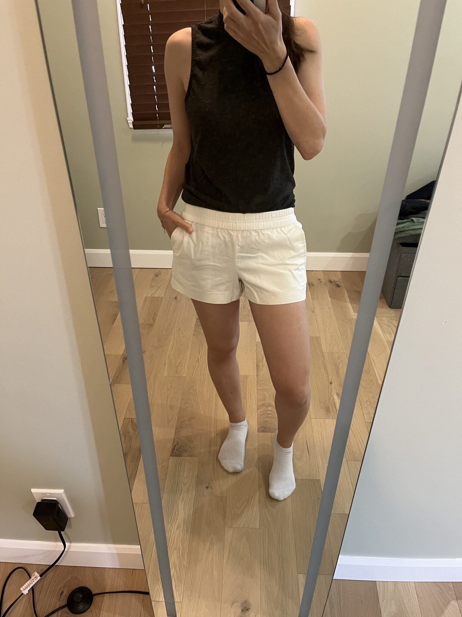 Image for Shorts blancs J. Crew