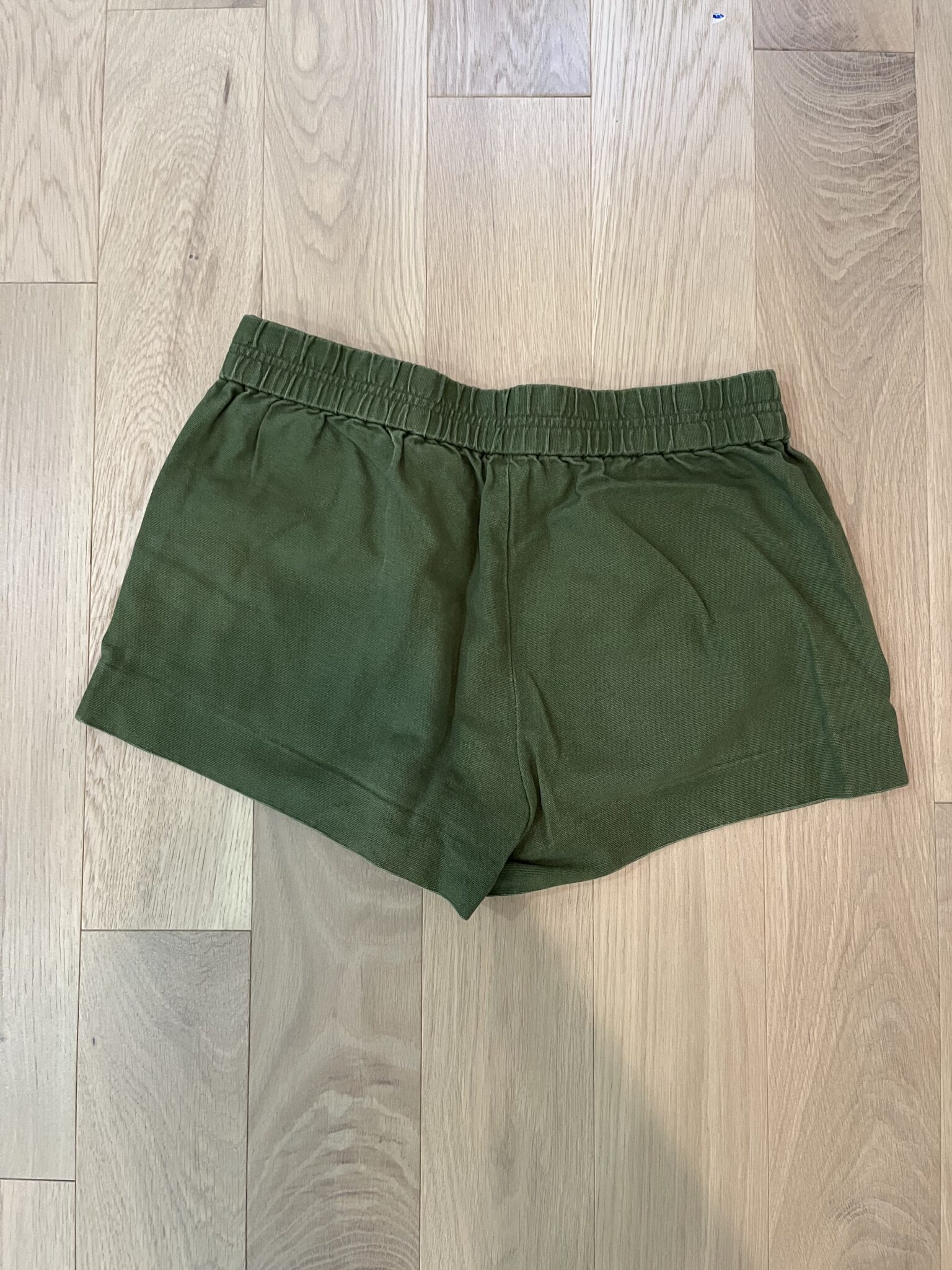 Image for Shorts kaki J. Crew
