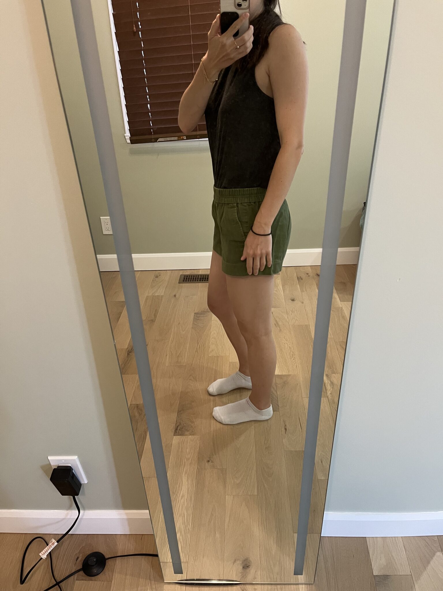 Image for Shorts kaki J. Crew