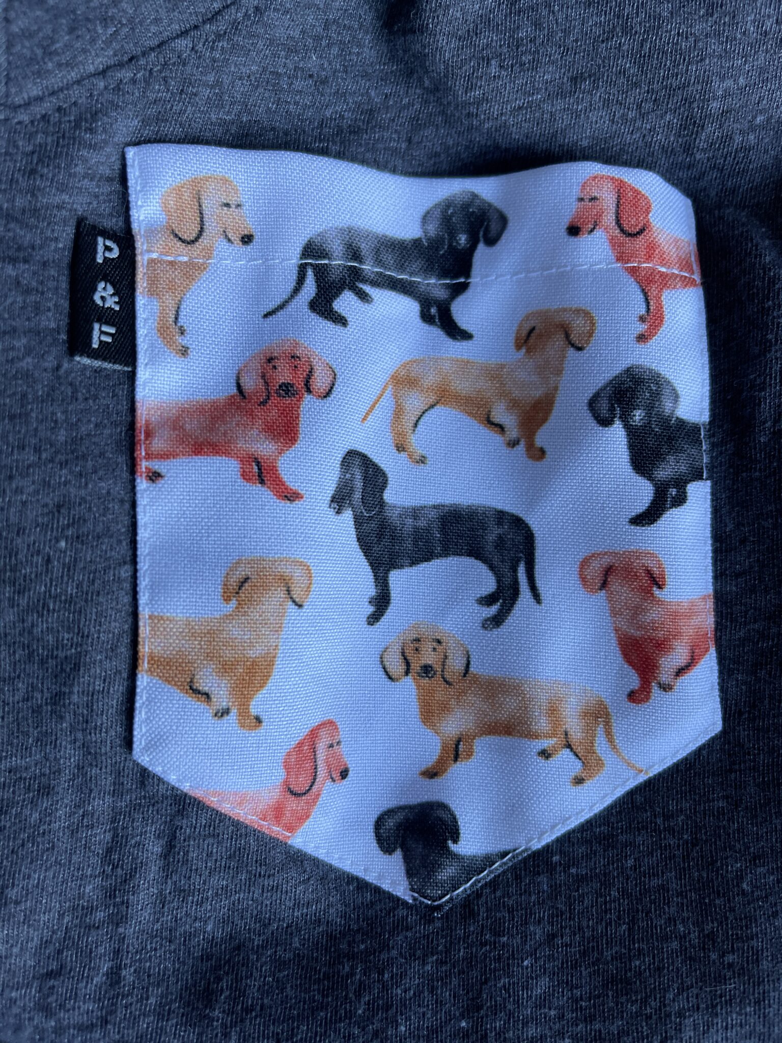 Image for T-shirt poches et fils small
