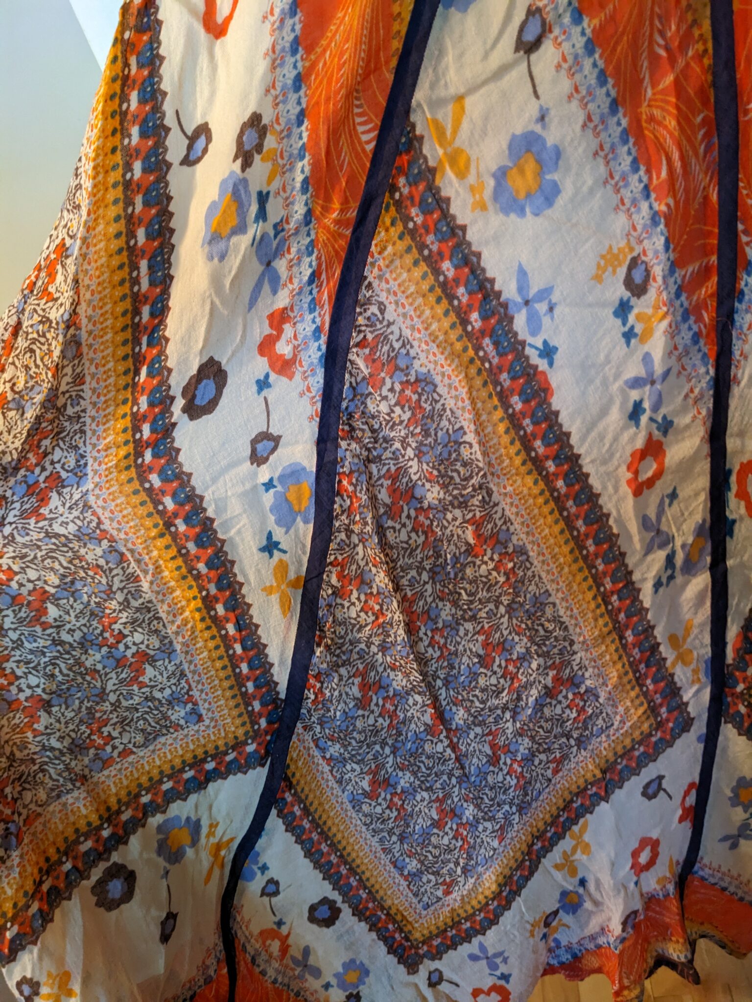 Image for Robe longue dos-nu, en parfait état !