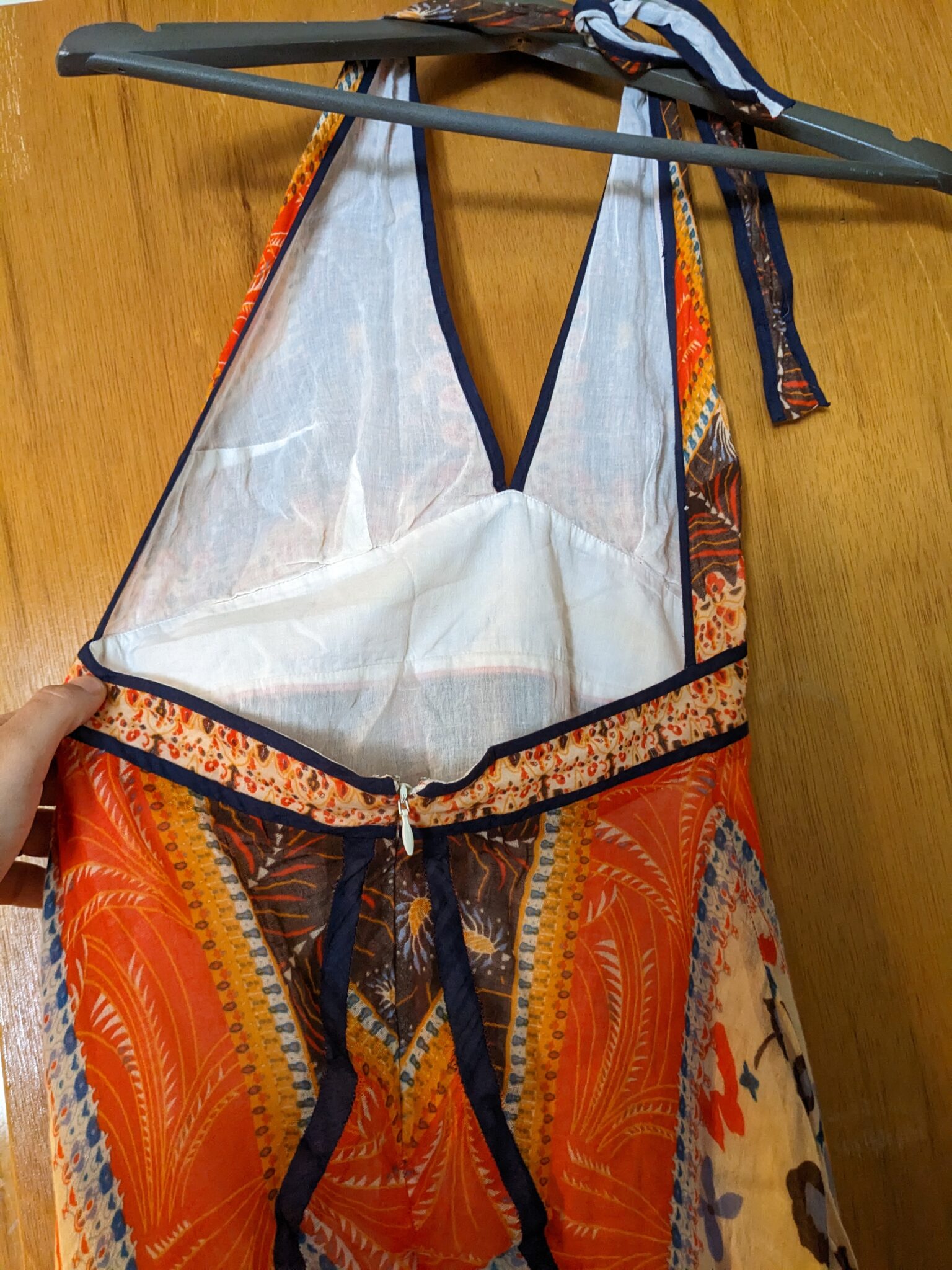 Image for Robe longue dos-nu, en parfait état !