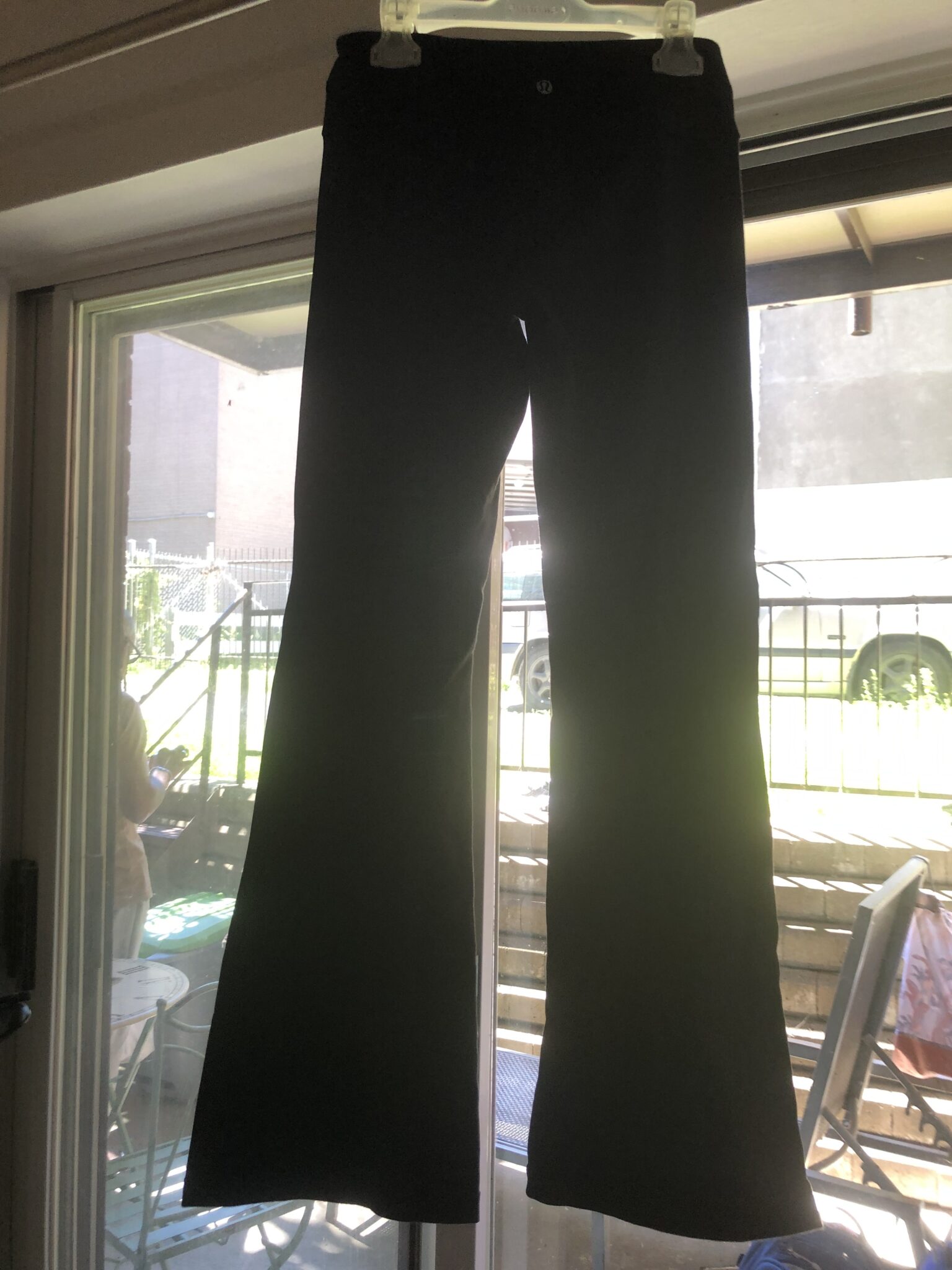 Image for Vente!! Lululemon Legging noir sport évasé épais fabriqué canada