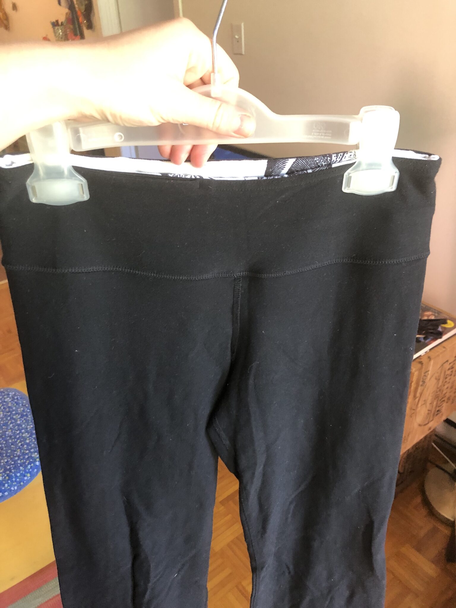 Image for Vente!! Lululemon Legging noir sport évasé épais fabriqué canada