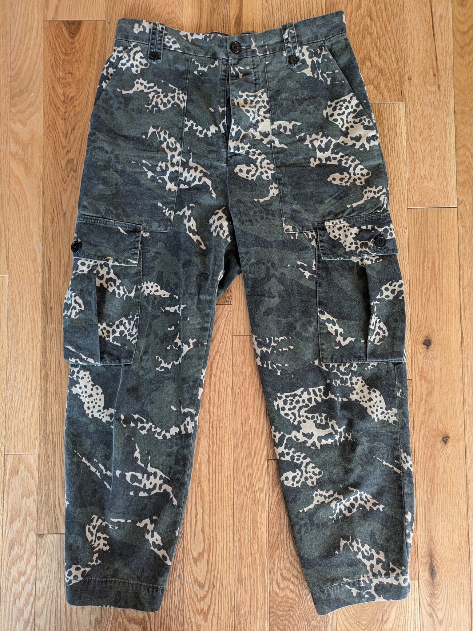 Featured image for Zadig & Voltaire Pilote Camo Leo Taille 40