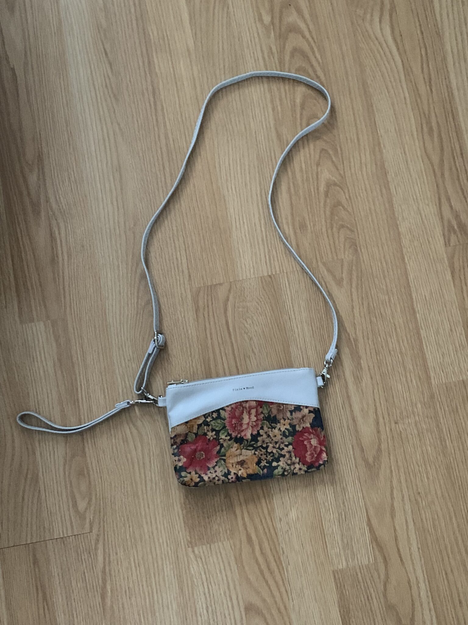 Featured image for Sac pochette Pixie Mood