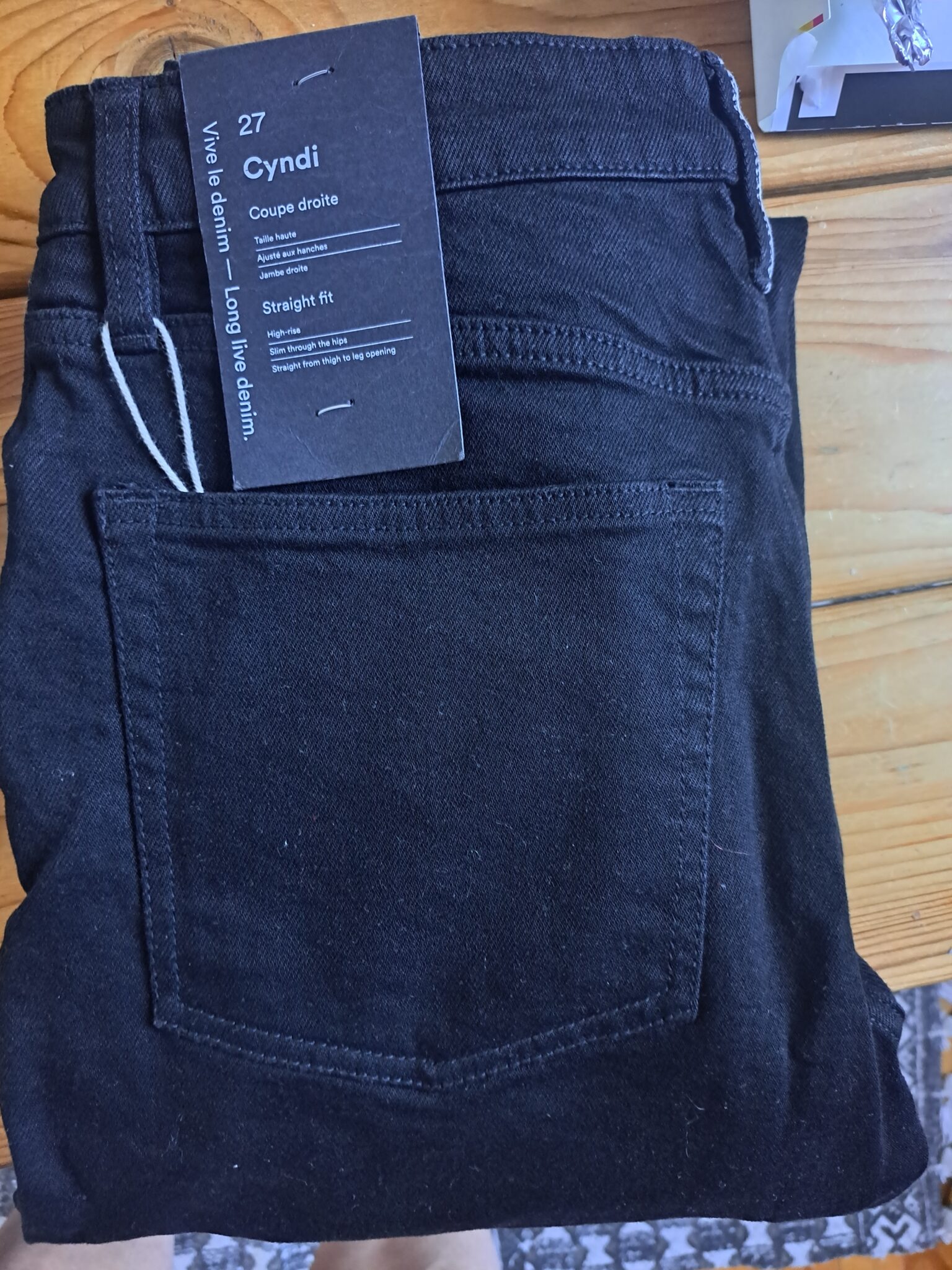 Featured image for Frank and Oak straight leg jeans, black