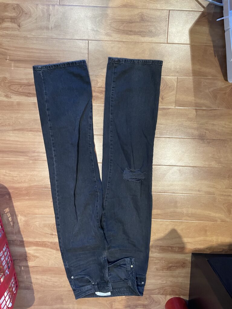 Featured image for Garage black straight jeans