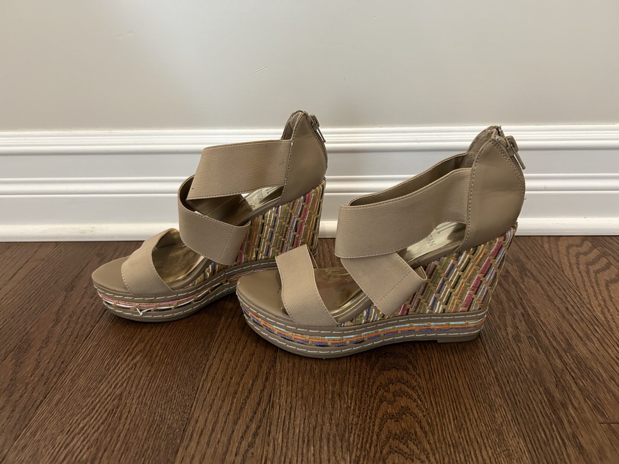 Featured image for Sandales hautes multicolores