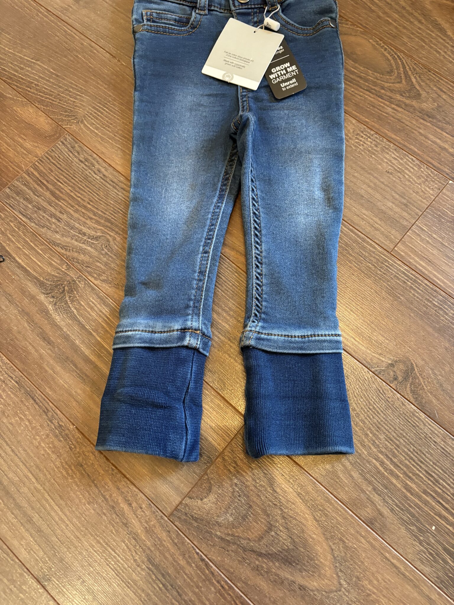 Image for Blumind evolving jeans
