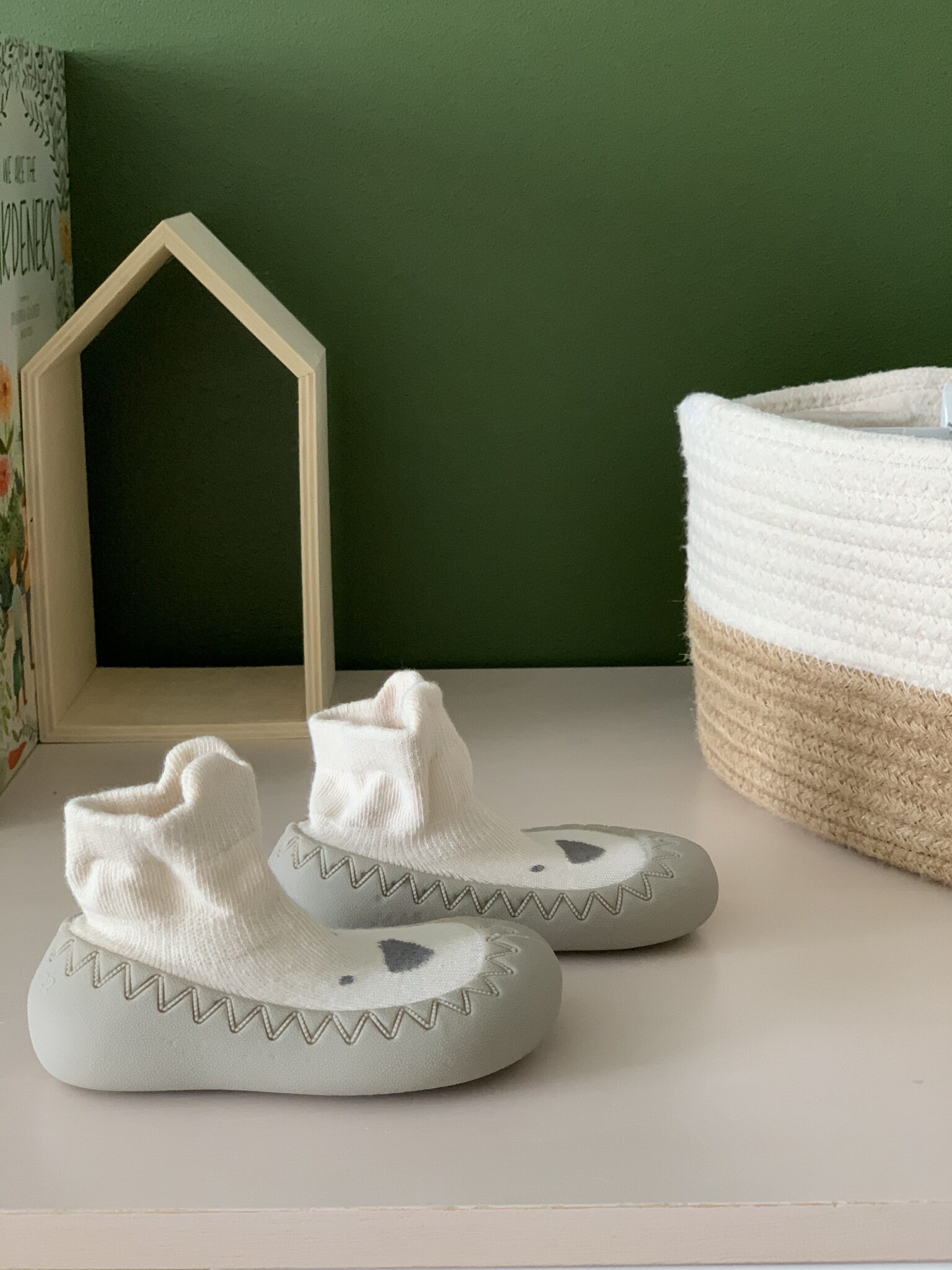 Featured image for Chaussettes/chaussures antidérapantes