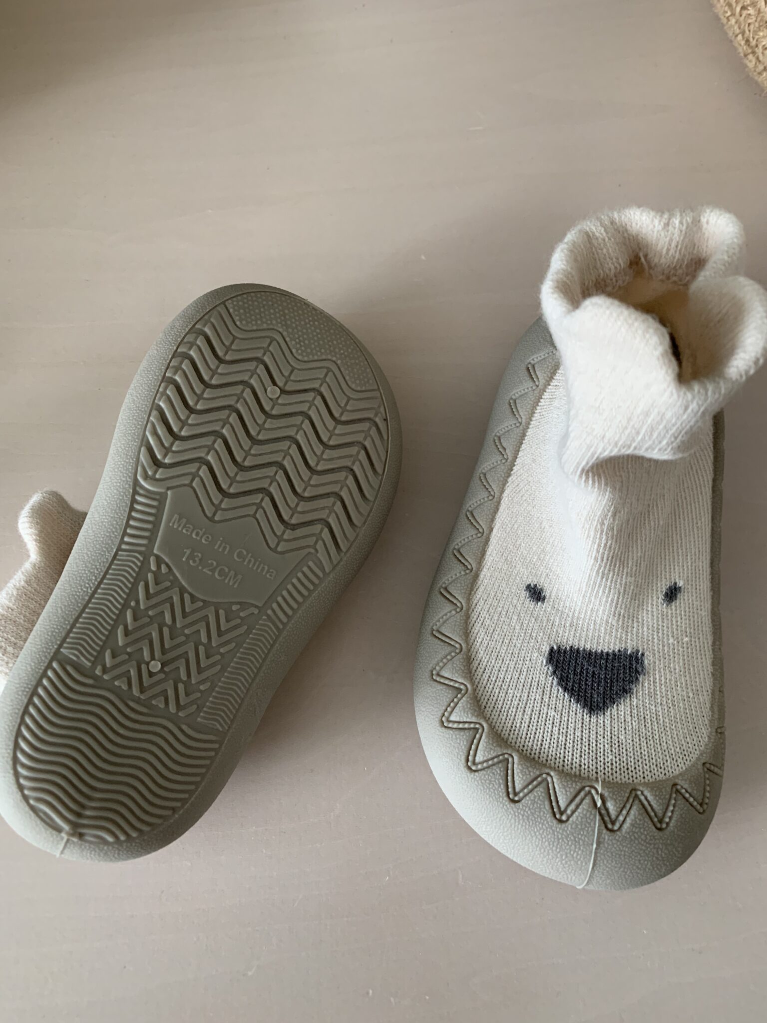 Image for Chaussettes/chaussures antidérapantes