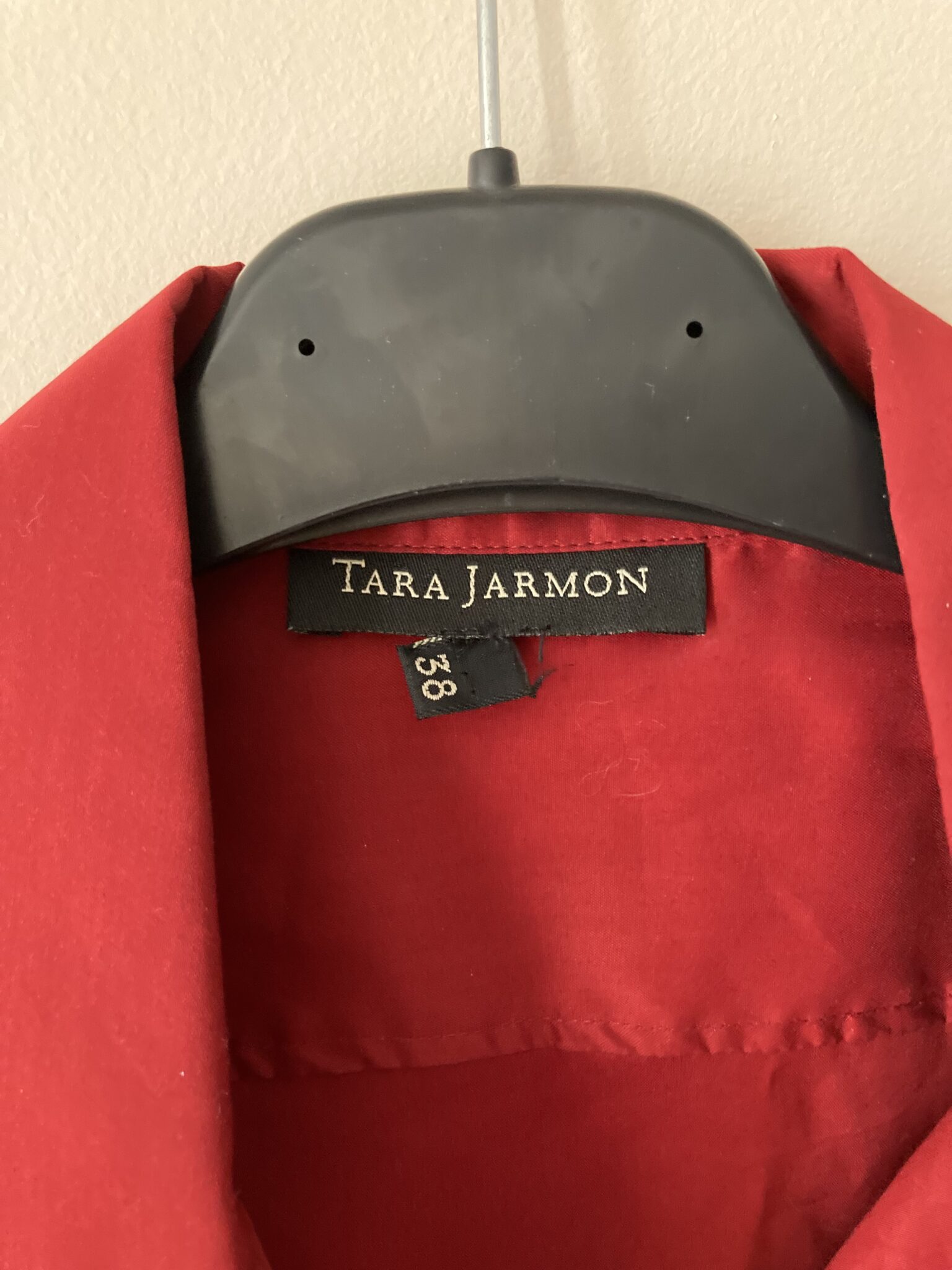 Image for Tara Jarmon shirt size 38