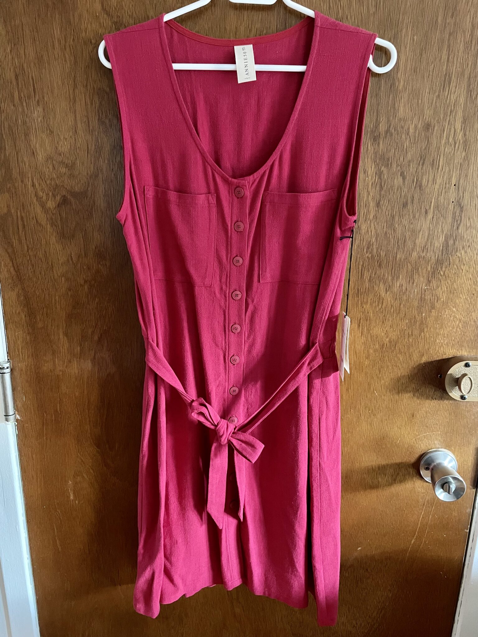 Featured image for * Neuve* Robe framboise designer montréalaise Annie 50
