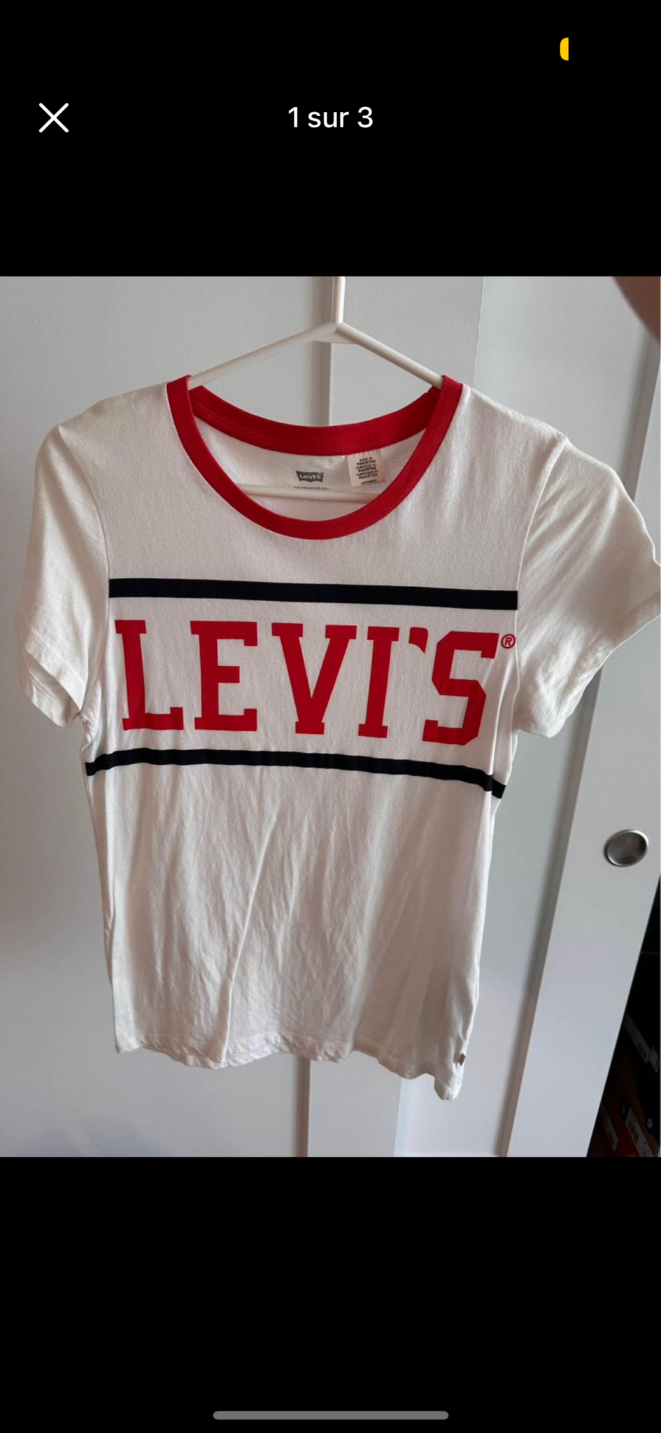 Featured image for New, never worn Levi's T-shirt / Levis jumper