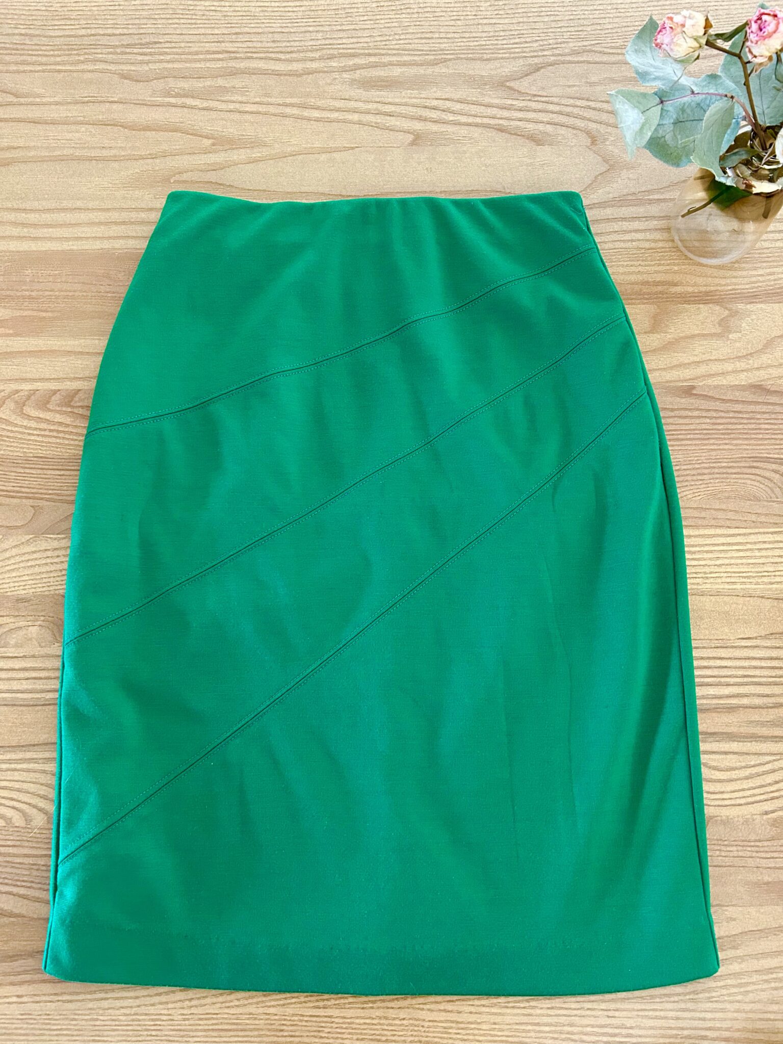 Featured image for Superbe jupe verte flash