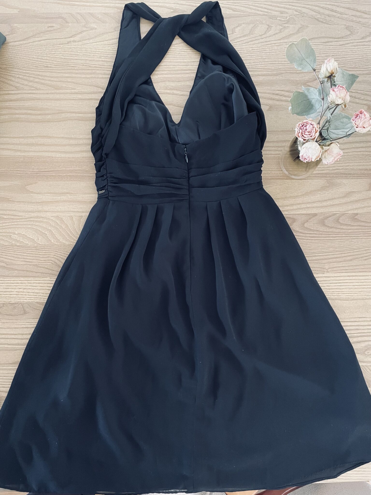 Image for THE perfect little black dress