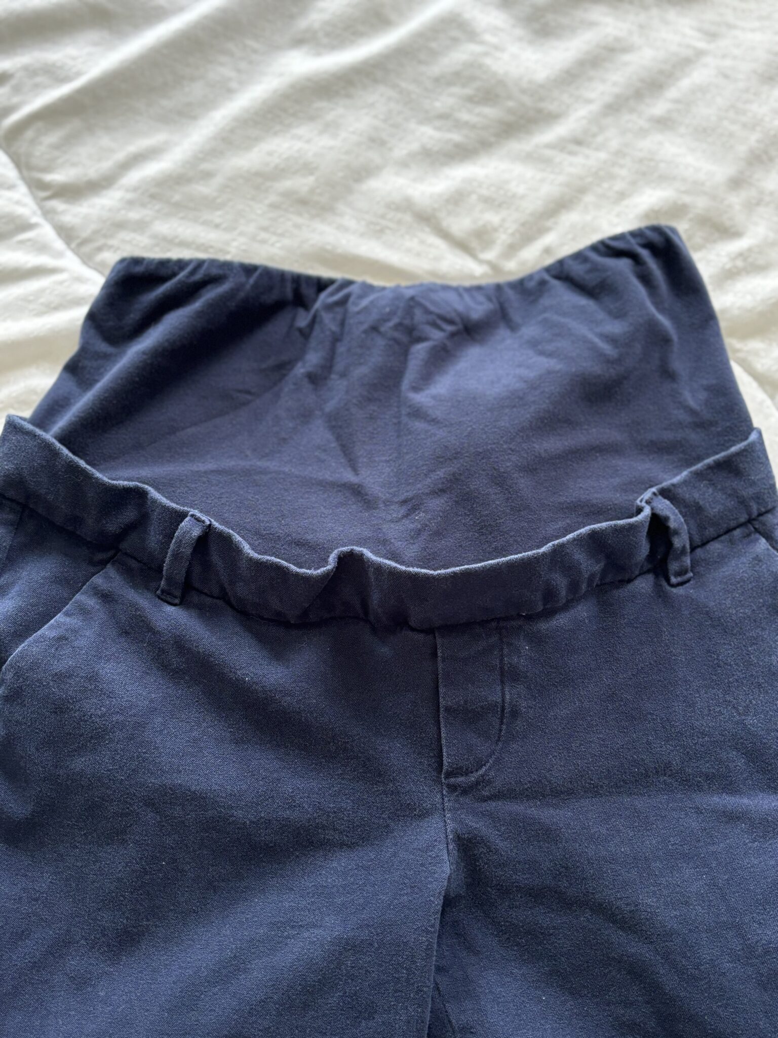 Featured image for Pantalon de maternité
