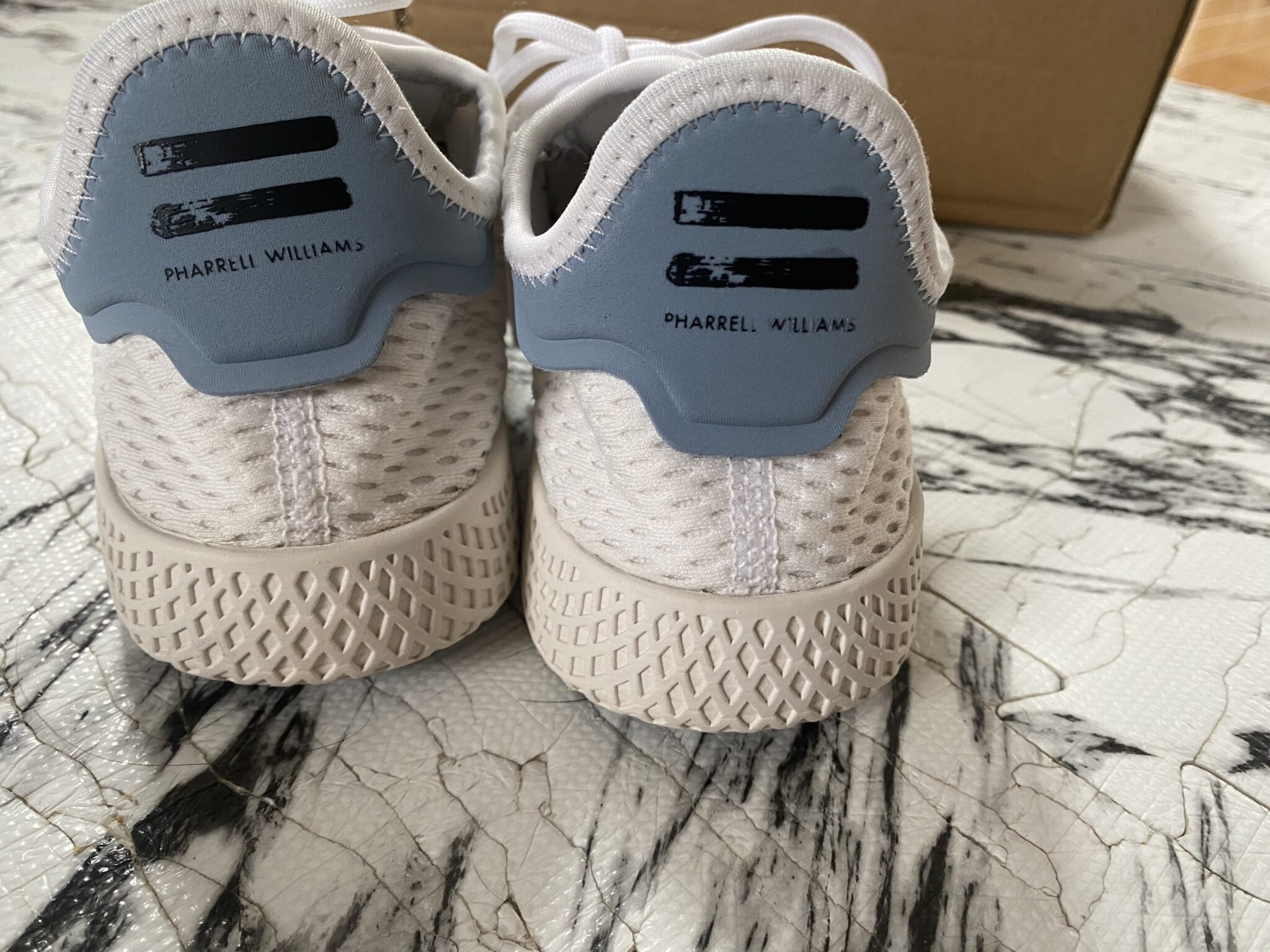 Image for PHARRELL WILLIAMS Adidas white