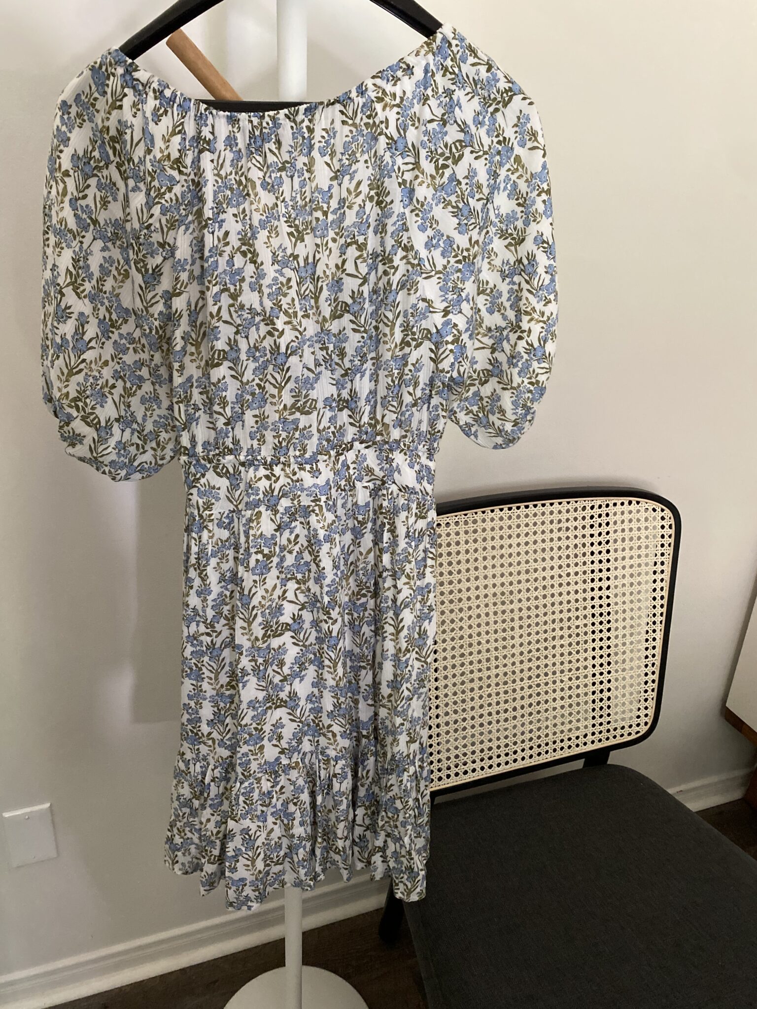 Image for Robe MinkPink fleurie