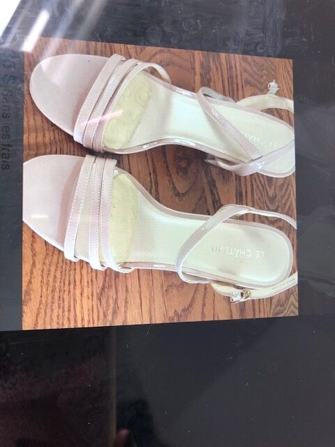 Image for Le Château sandals