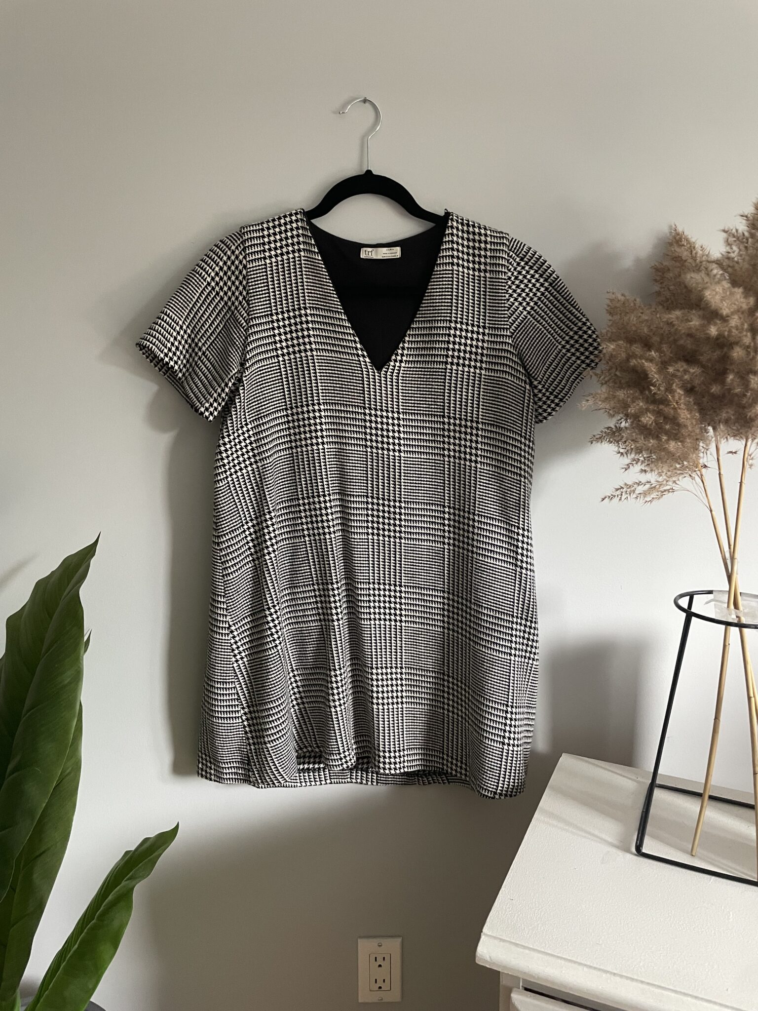 Featured image for Black and white dress