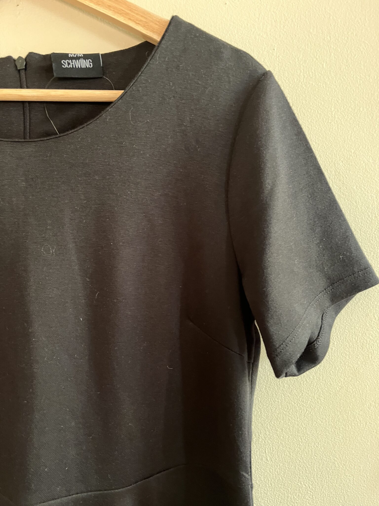 Image for Robe trapèze noire élégante Schwiing taille M