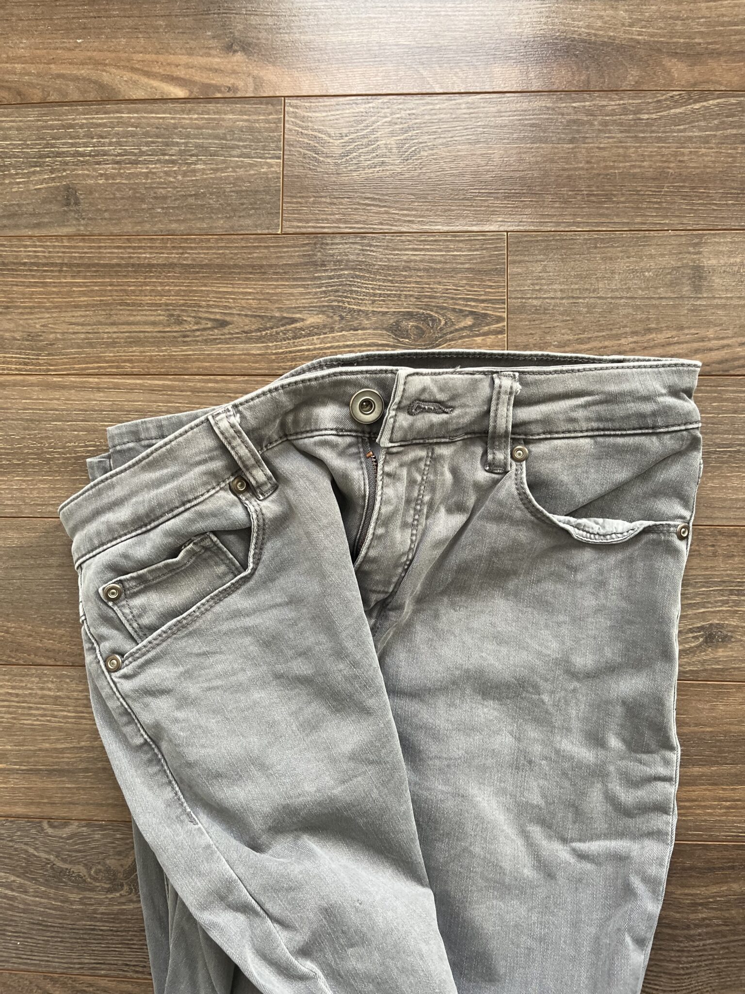 Image for Grey jeans