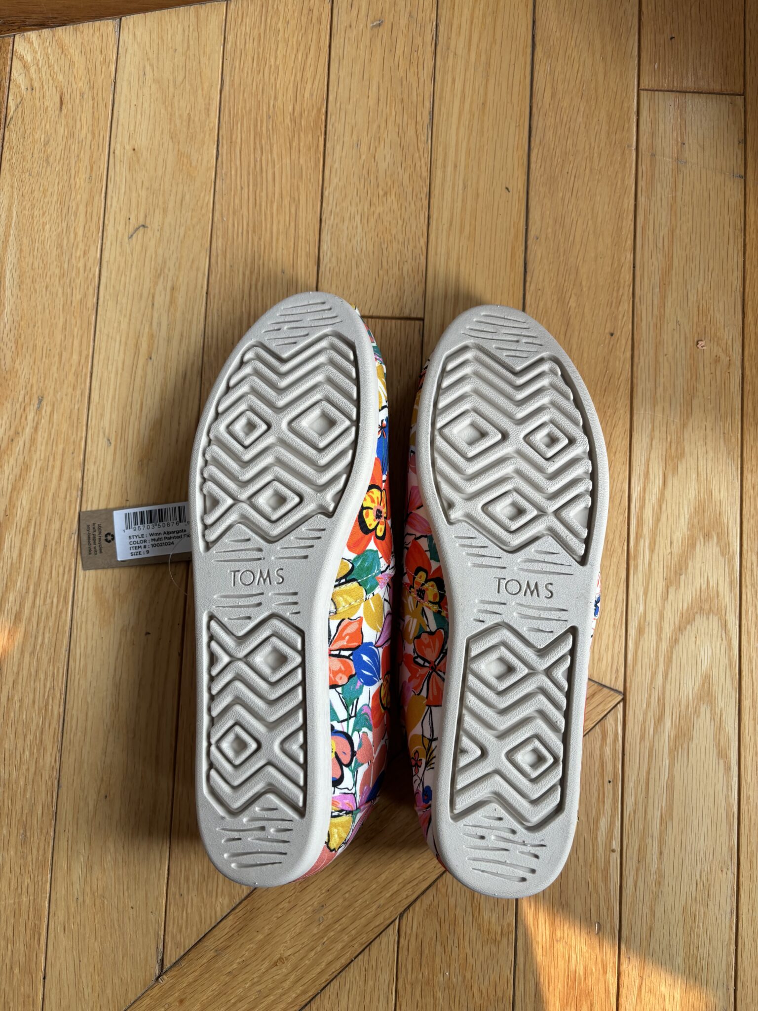 Image for Chaussons TOMS fleuris