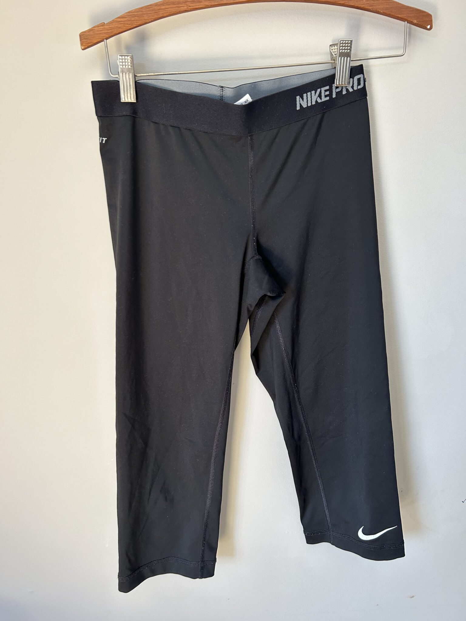 Featured image for Legging noir Nike 3/4