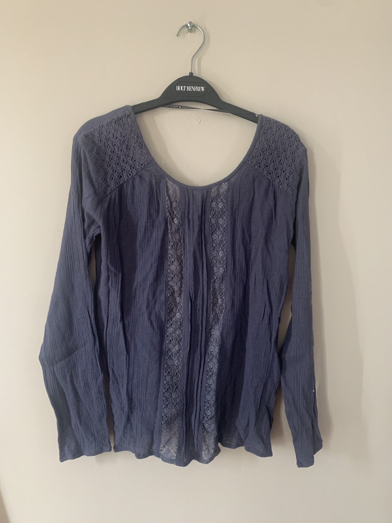 Featured image for Chandail Volcom taille small