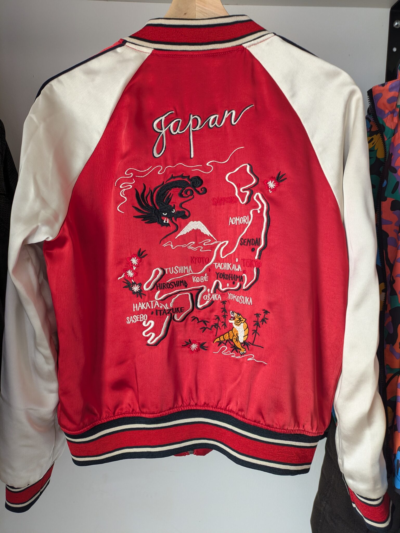 Image for Bomber en satin Superdry en satin
