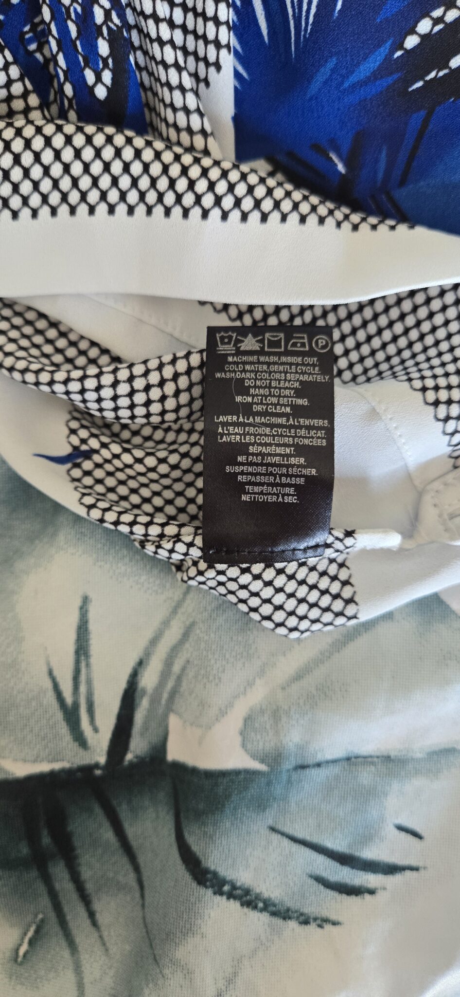 Image for Blouse Blanche - Motifs bleus et noirs