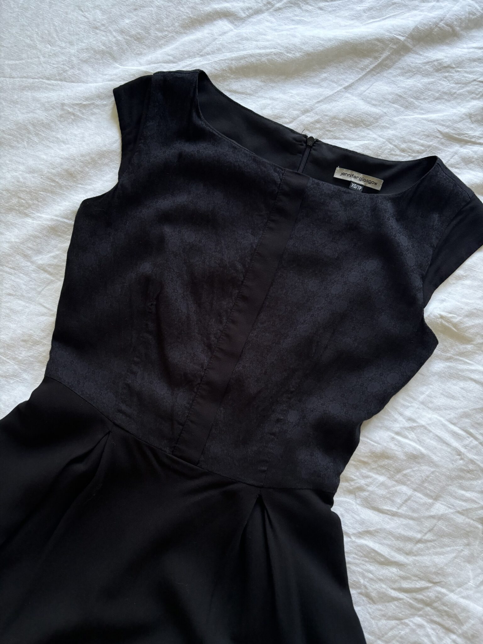Featured image for Jennifer Glasgow dress