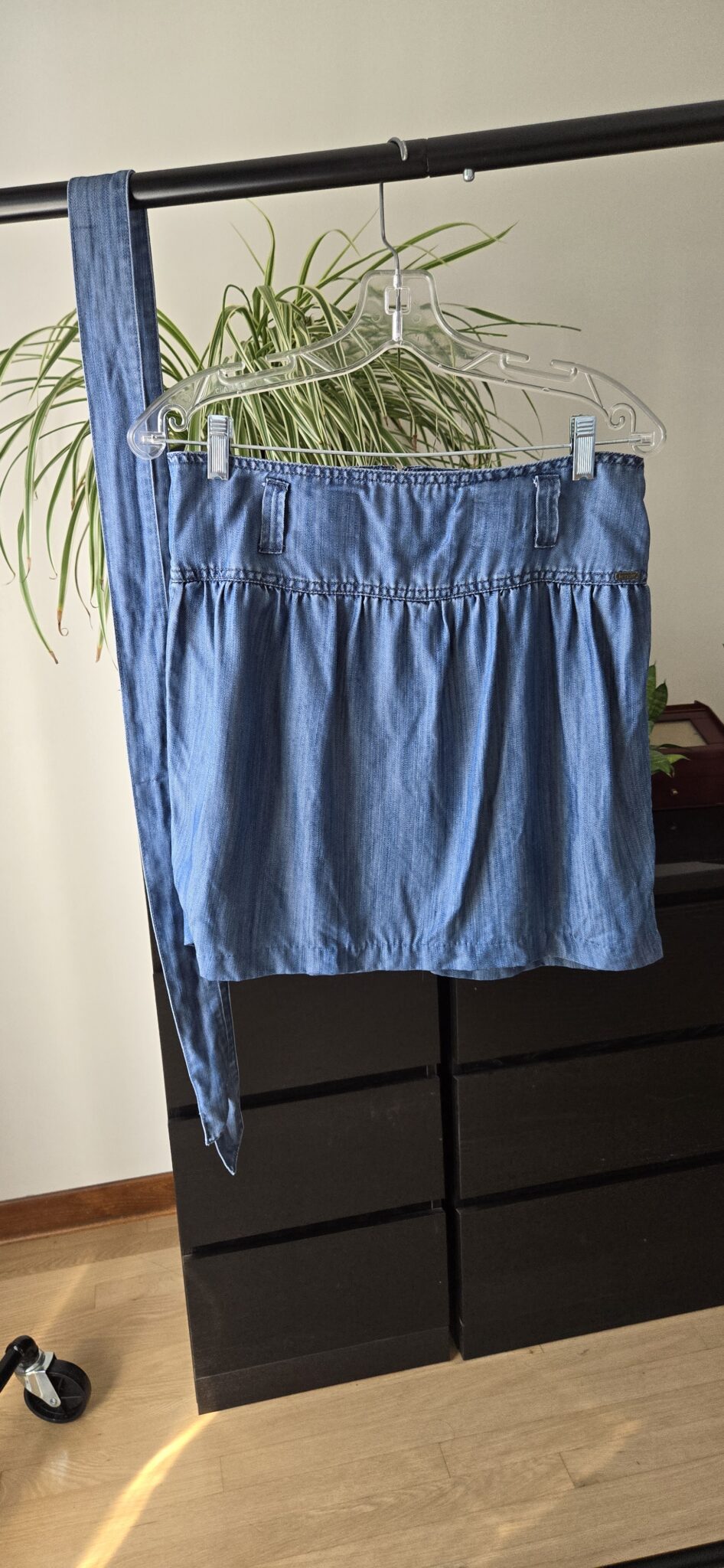 Image for Short denim skirt with wide ribbon waistband
