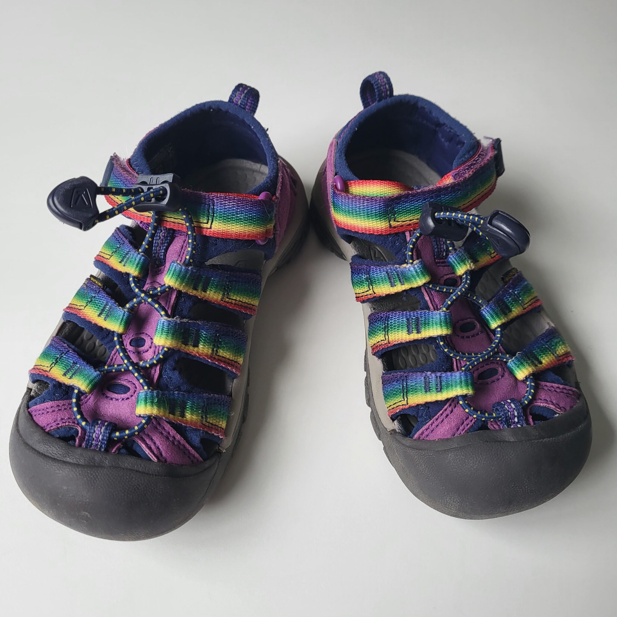 Image for 🌈 Rainbow sandals