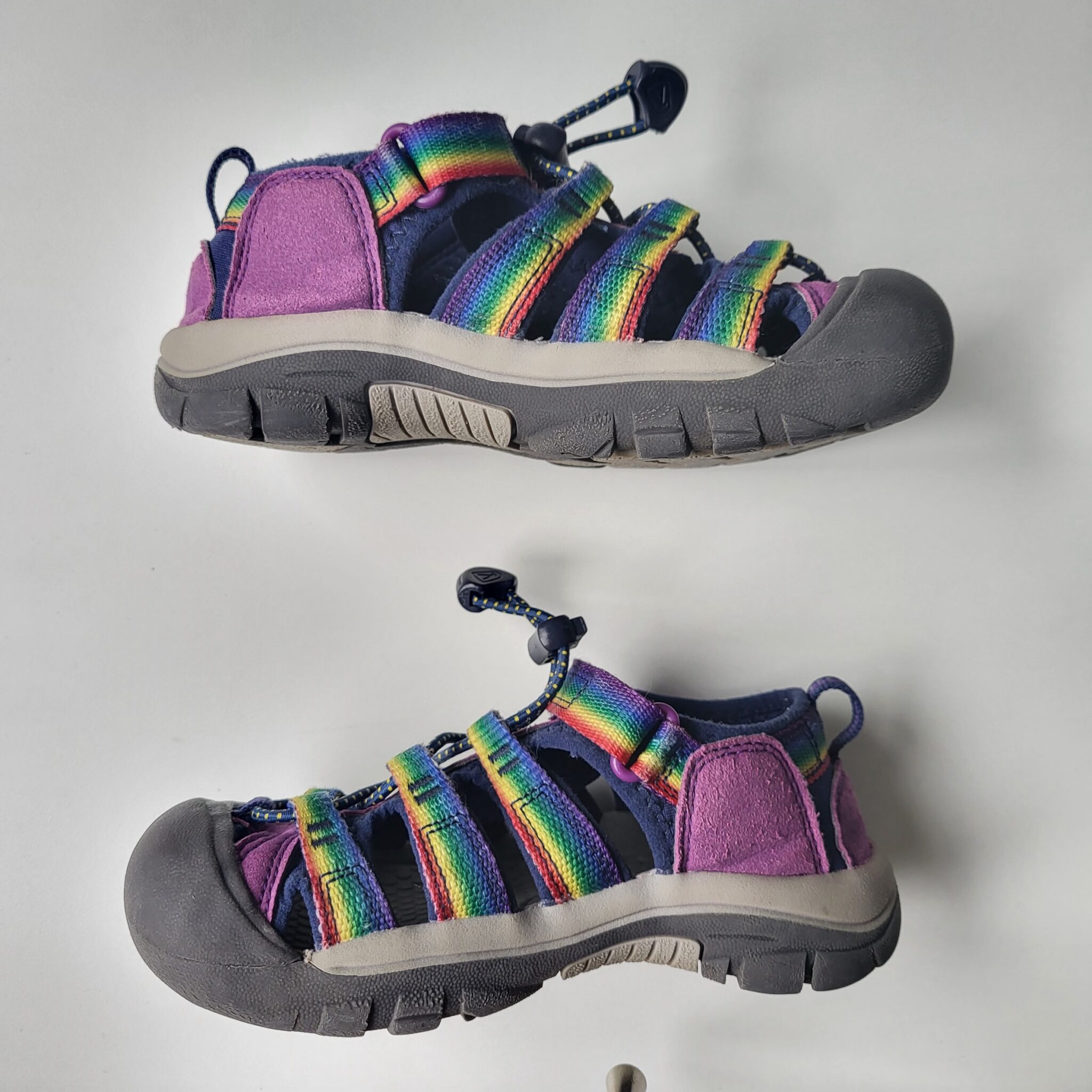 Image for 🌈 Rainbow sandals