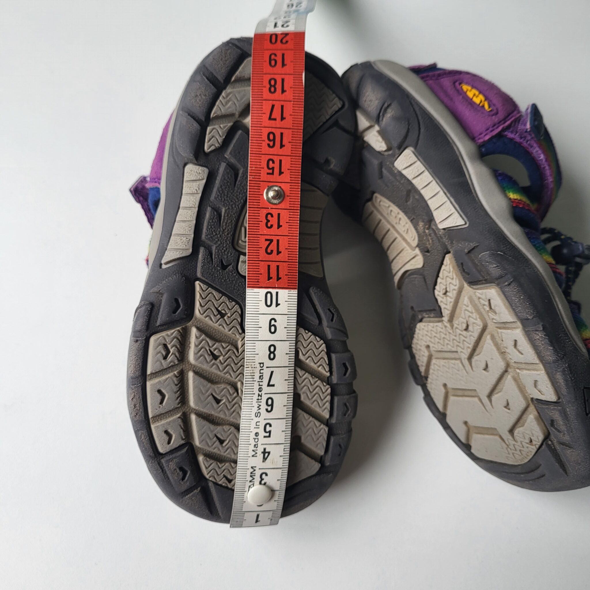 Image for 🌈 Rainbow sandals