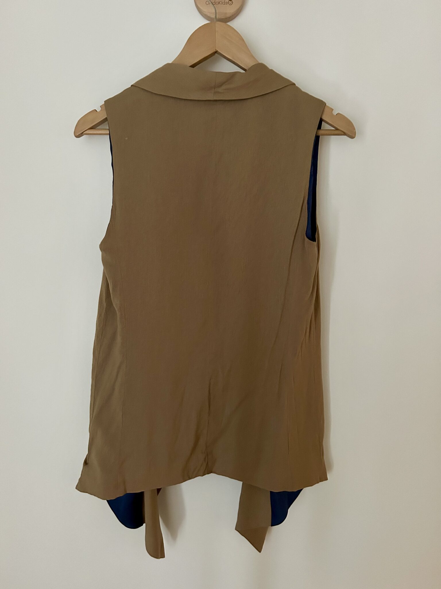Image for Light brown sleeveless jacket