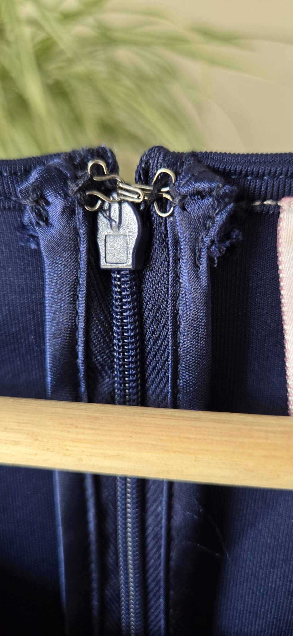Image for Robe bleu foncé - Romeo and Juliet Couture