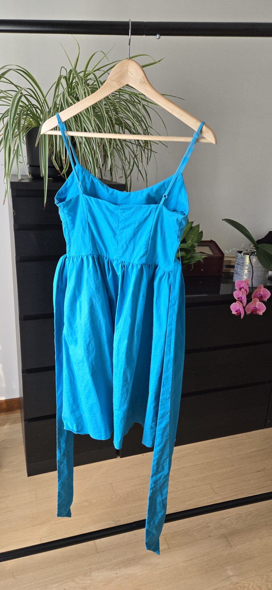 Image for Robe turquoise en Lin - Le château