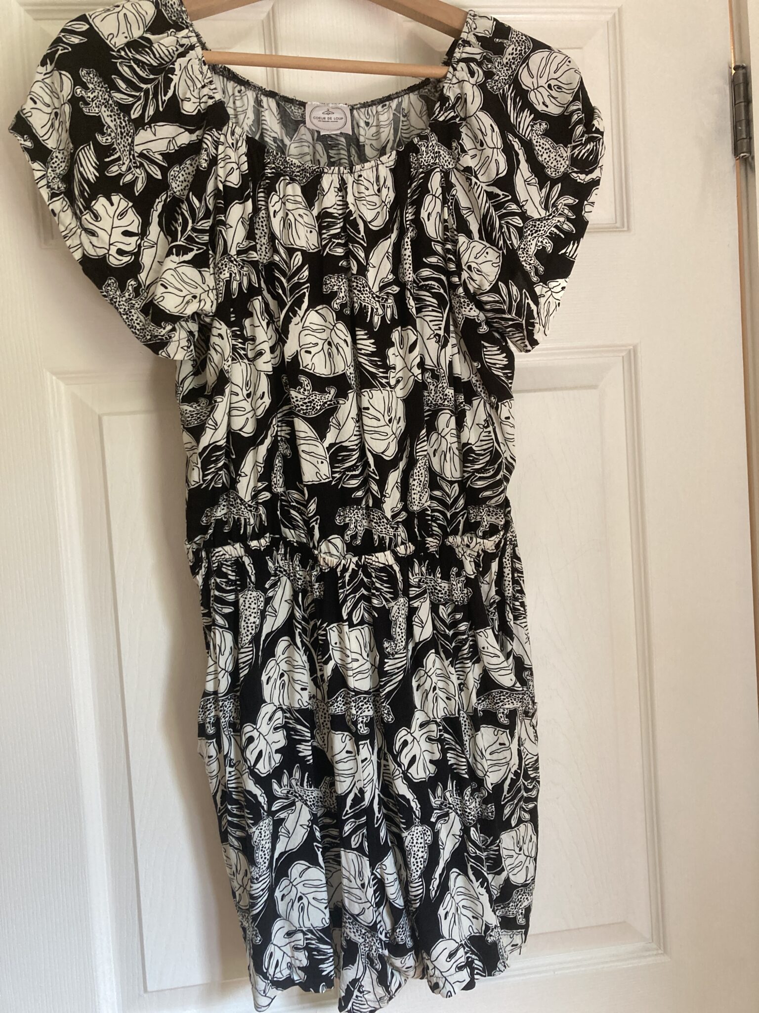 Featured image for Combinaison shorts Coeur de loup L